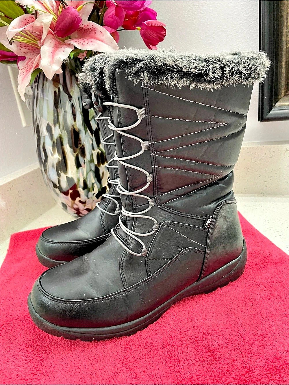 totes Adventure Joelle Waterproof Boots